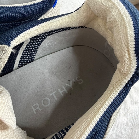 Rothy's‎ Men's 11.5 White Navy Lace Up Knit Sneakers Minimalist RS01 Gum Sole - Picture 2 of 7